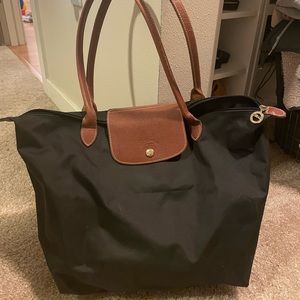 Longchamp Le Pliage Medium Tote